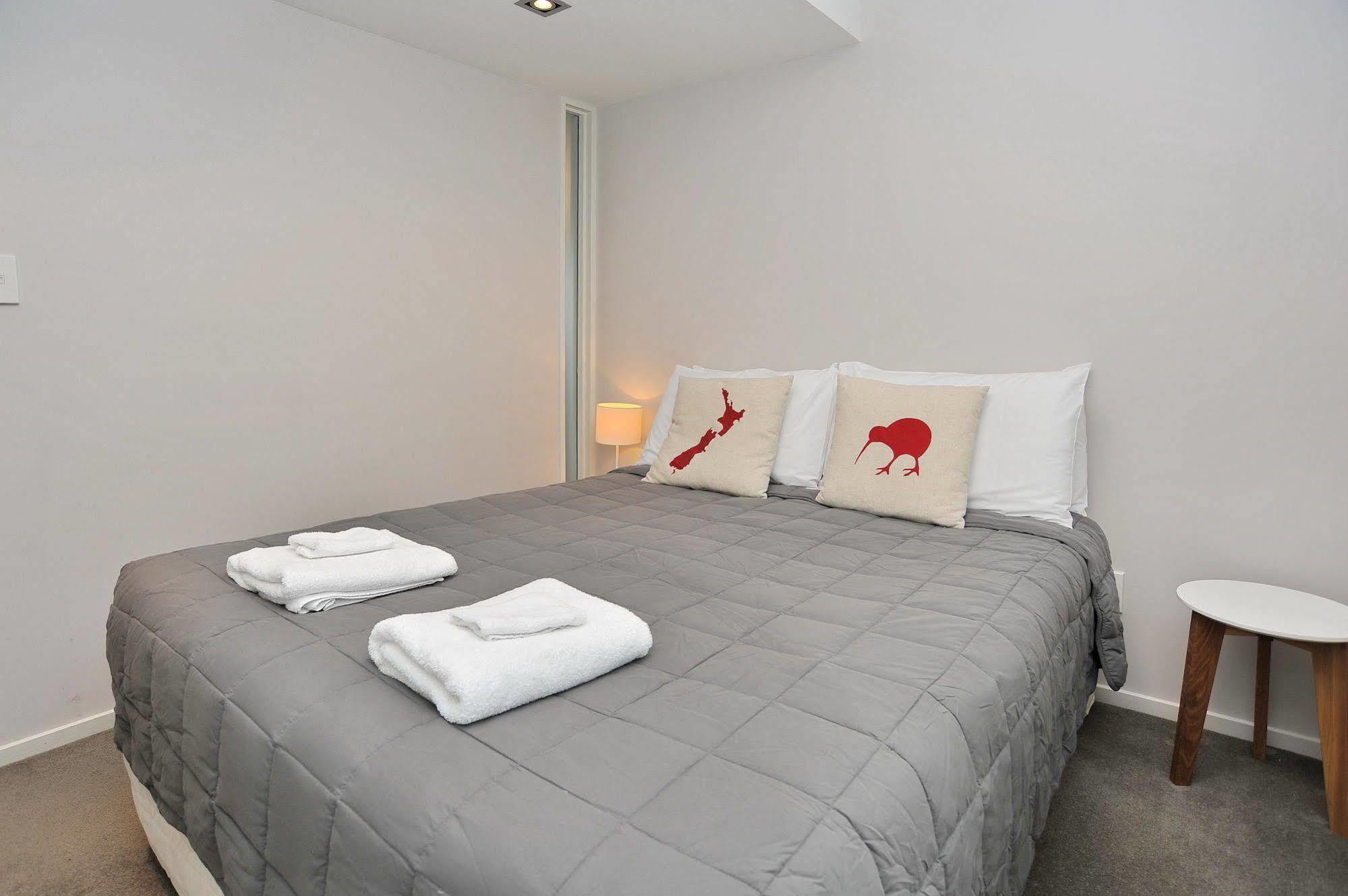 Carlton Villa 2 - Christchurch Holiday Homes Exterior photo